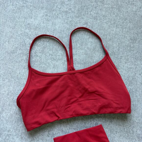 Vuori Red AllTheFeels Set - Picture 2 of 4